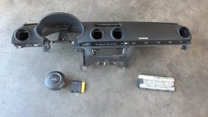 Gebruikte Airbag set + dashboard Audi S3 Sportback (8VA/8VF) 2.0 T FSI 16V Prijs € 1.331,00 Inclusief btw aangeboden door Autohandel Didier