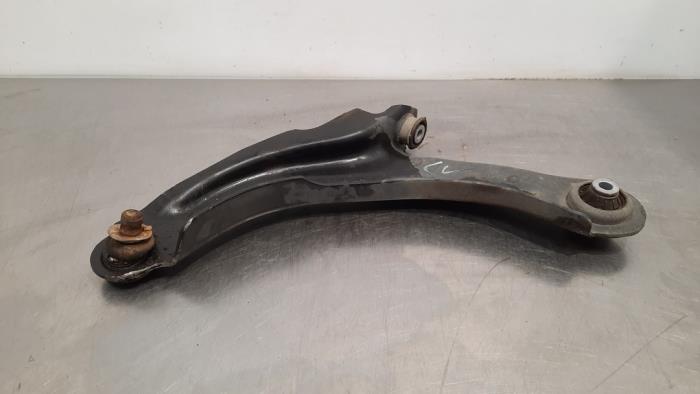 Front wishbone, left Renault Clio