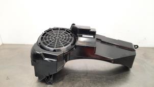 Gebruikte Subwoofer Audi RS 6 Avant (C7) 4.0 V8 TFSI Performance 32V Prijs € 133,10 Inclusief btw aangeboden door Autohandel Didier