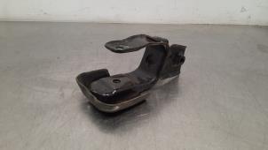 Gebruikte Motorsteun DS Automobiles DS 7 Crossback 2.0 BlueHDi 180 Prijs € 30,25 Inclusief btw aangeboden door Autohandel Didier