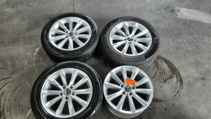 Set of wheels + winter tyres Volkswagen Passat
