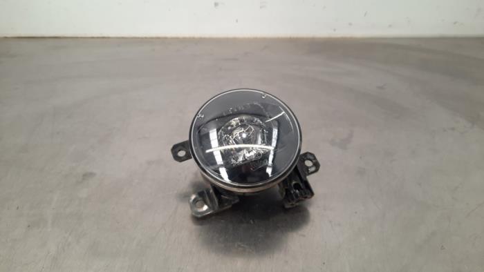 Fog light, front right Peugeot 2008