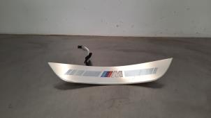 Gebruikte Sierlijst BMW 8 serie Gran Coupe (G16) 840d xDrive 24V Prijs € 30,25 Inclusief btw aangeboden door Autohandel Didier