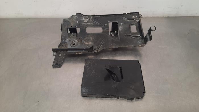 Battery box Citroen C5 Aircross