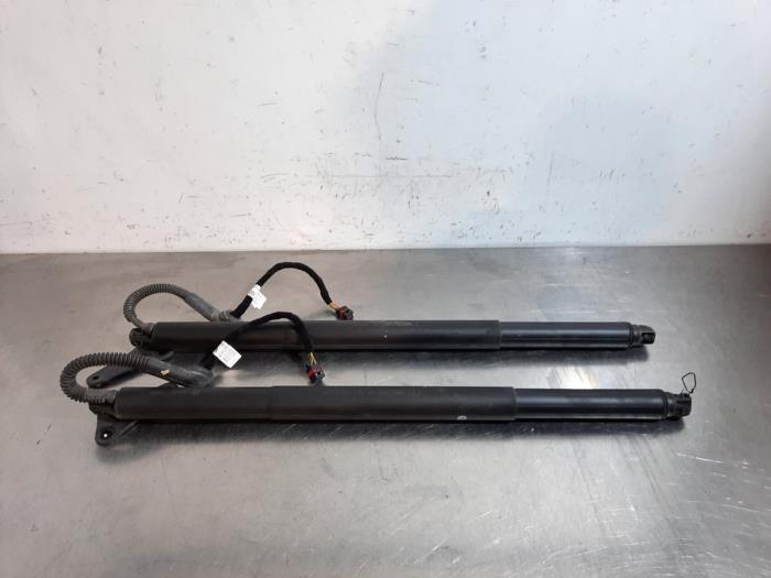 Set of gas struts for boot Volkswagen Tiguan