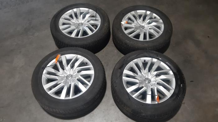 Set of wheels + winter tyres Volkswagen Touareg