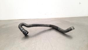 Gebruikte Radiateurslang Volkswagen Passat Variant (3G5) 1.4 GTE 16V Prijs € 24,20 Inclusief btw aangeboden door Autohandel Didier