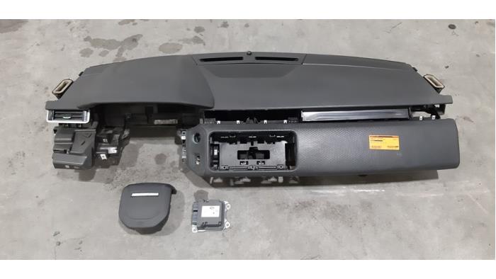 Airbag set + dashboard Landrover Velar