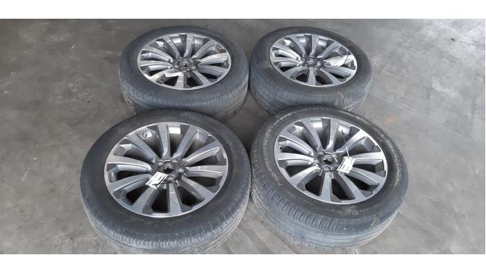 Kit jantes + pneumatiques Landrover Velar
