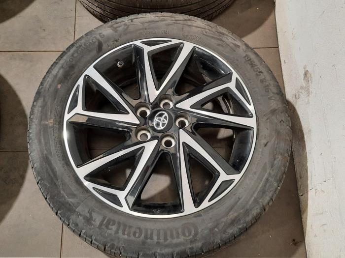 Velgen set + banden Lichtmetaal Autohandel Didier