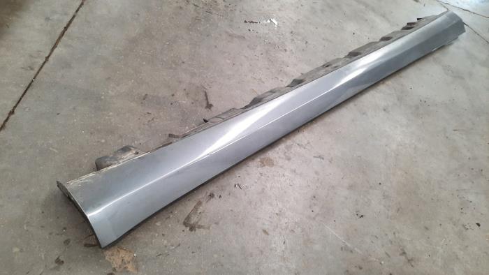 Marche-pied (list de couverture) droite Mercedes S-Klasse