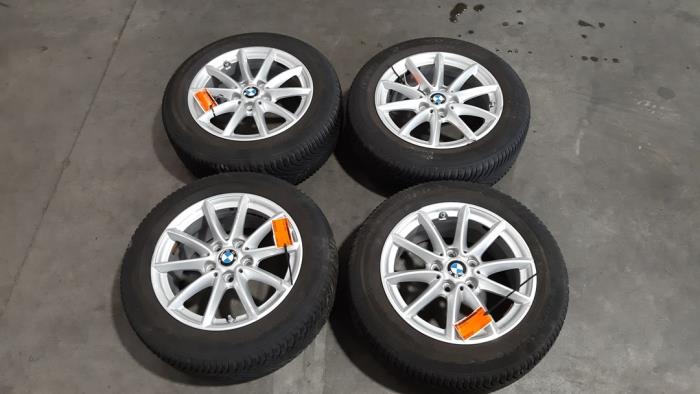 Set of wheels + winter tyres BMW 2-Serie