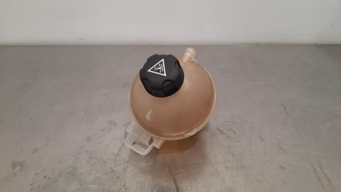 Expansion vessel Peugeot 308