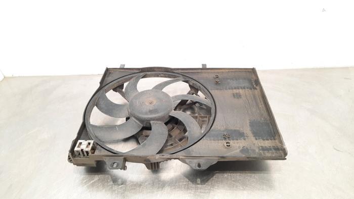 Ventilateur Peugeot 208