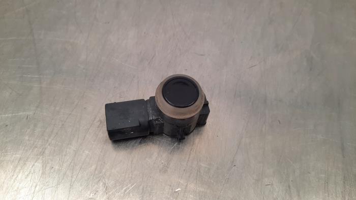 PDC Sensor van een Peugeot 308 SW (L4/L9/LC/LJ/LR) 1.5 BlueHDi 130 2019