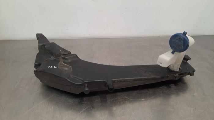 Réservoir lave-glace avant Peugeot 308