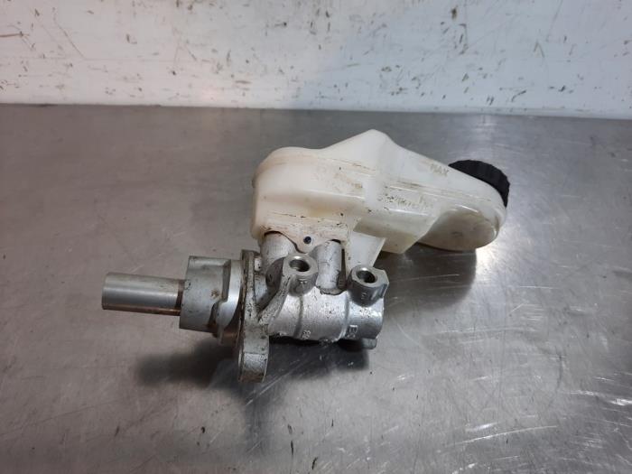 Master cylinder Toyota Aygo