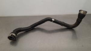 Gebruikte Intercooler Buis Mercedes Citan (415.6) 1.5 108 CDI Prijs € 66,55 Inclusief btw aangeboden door Autohandel Didier