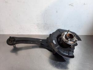 Gebruikte Asschenkel rechts-achter Ford C-Max (DXA) 1.0 Ti-VCT EcoBoost 12V 125 Prijs € 133,10 Inclusief btw aangeboden door Autohandel Didier