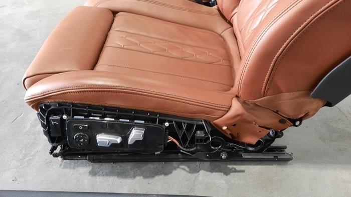 Interieur Bekledingsset van een BMW X5 (G05) xDrive 45 e iPerformance 3.0 24V 2022