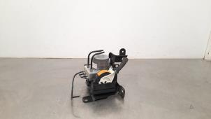 Gebruikte ABS Pomp Peugeot 308 (F3/FB/FH/FM/FP) 1.2 12V PureTech 110 Prijs € 332,75 Inclusief btw aangeboden door Autohandel Didier