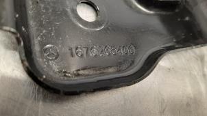 Gebruikte Steun (diversen) Mercedes GLE (V167) 350de 2.0 Turbo 16V 4-Matic Prijs € 18,15 Inclusief btw aangeboden door Autohandel Didier