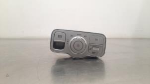 Gebruikte Schakelaar Koplamp Ihv Mercedes GLE (V167) 350d 2.9 4-Matic Prijs € 66,55 Inclusief btw aangeboden door Autohandel Didier