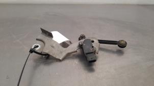 Gebruikte Xenon hoogteregelaar Mercedes GLE (V167) 350d 2.9 4-Matic Prijs € 66,55 Inclusief btw aangeboden door Autohandel Didier