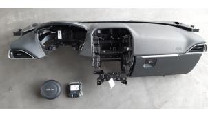 Gebruikte Airbag set + dashboard Jaguar F-Pace 2.0 D 180 16V AWD Prijs € 1.603,25 Inclusief btw aangeboden door Autohandel Didier