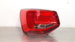 Gebruikte Achterlicht links Audi Q2 (GAB/GAG) 1.6 30 TDI 16V Prijs € 163,35 Inclusief btw aangeboden door Autohandel Didier