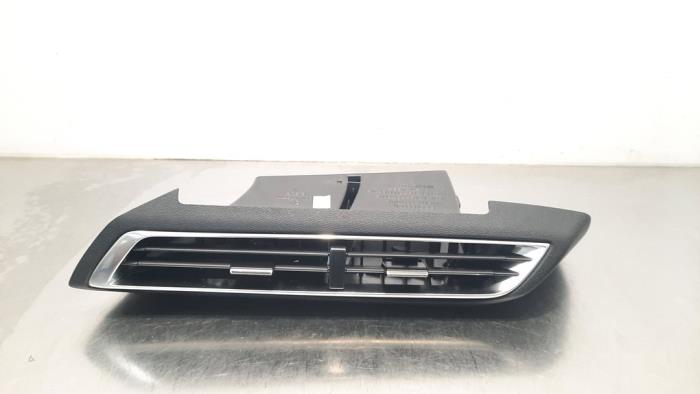 Dashboard vent Peugeot 3008