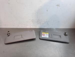 Gebruikte Zonneklep BMW X1 (F48) sDrive 18d 2.0 16V Prijs € 66,55 Inclusief btw aangeboden door Autohandel Didier