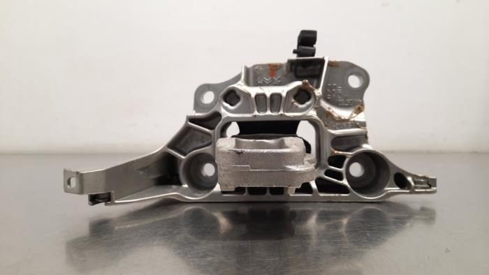 Engine mount Peugeot 2008