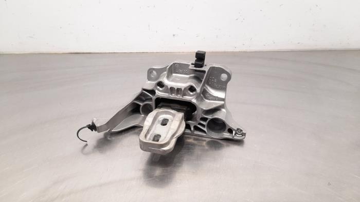 Engine mount Peugeot 208