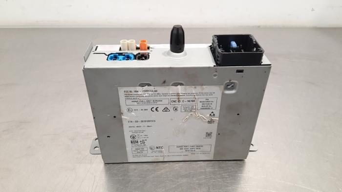 Module radio Peugeot 208