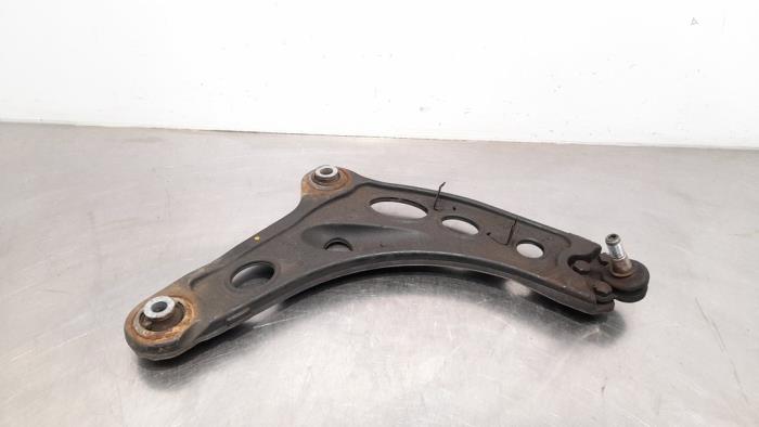 Bras de suspension avant droit Opel Vivaro