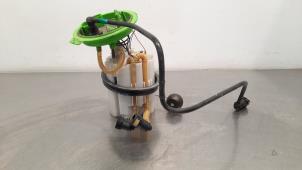 Gebruikte Brandstofpomp Elektrisch Volkswagen Golf VII (AUA) 2.0 R 4Motion 16V Prijs € 102,85 Inclusief btw aangeboden door Autohandel Didier