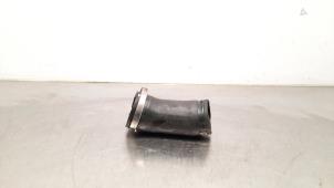 Gebruikte Intercooler Slang Volkswagen Golf VII (AUA) 2.0 R 4Motion 16V Prijs € 24,20 Inclusief btw aangeboden door Autohandel Didier