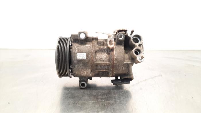 Air conditioning pump Peugeot 208