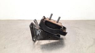 Gebruikte Motorsteun Iveco New Daily VI 33S16, 35C16, 35S16 Prijs € 30,25 Inclusief btw aangeboden door Autohandel Didier