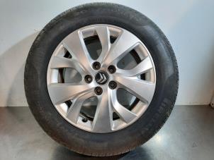 Gebruikte Velg + Band Citroen C4 Grand Picasso (3A) 1.6 BlueHDI 115 Prijs € 133,10 Inclusief btw aangeboden door Autohandel Didier