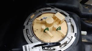 Gebruikte Tank element Pomp Nissan NP 300 Navara (D23) 2.3 dCi twinturbo 16V 4x4 Prijs € 133,10 Inclusief btw aangeboden door Autohandel Didier