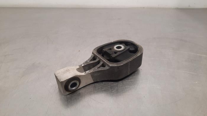 Engine mount Opel Corsa