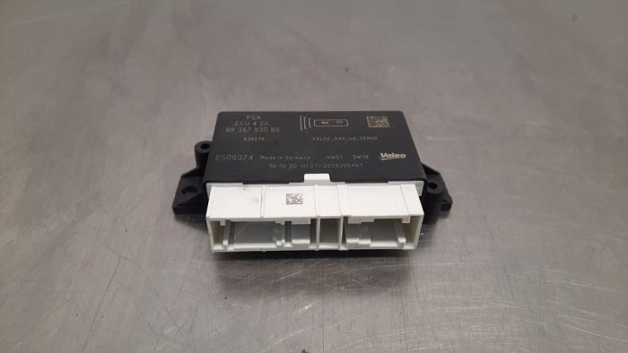 Module PDC Peugeot 208