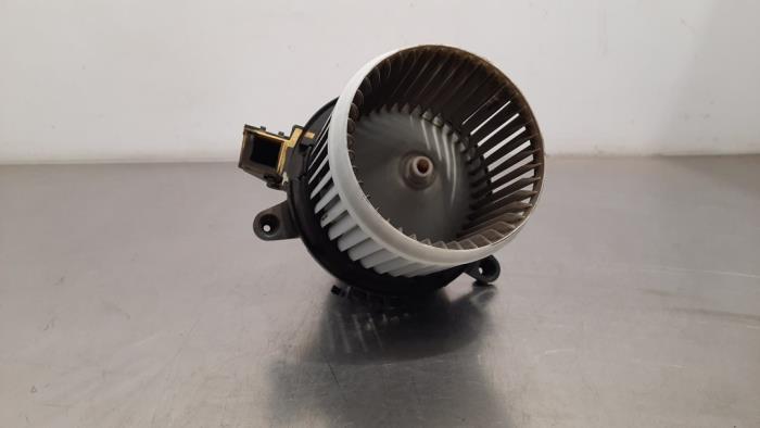 Heating and ventilation fan motor Peugeot Rifter