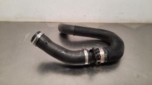 Gebruikte Intercooler Slang DS Automobiles DS9 1.6 16V E-Tense 225 Prijs € 42,35 Inclusief btw aangeboden door Autohandel Didier