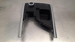 Gebruikte Middenconsoles Mercedes ML III (166) 2.1 ML-250 CDI 16V BlueTEC 4-Matic Prijs € 102,85 Inclusief btw aangeboden door Autohandel Didier