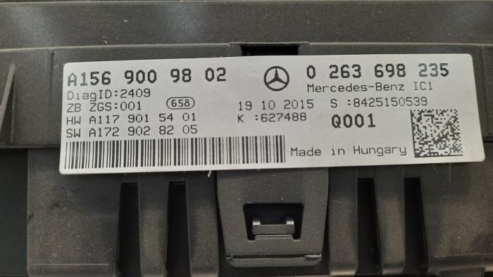 Kilometerteller KM van een Mercedes-Benz GLA (156.9) 2.2 200 CDI, d 16V 2015