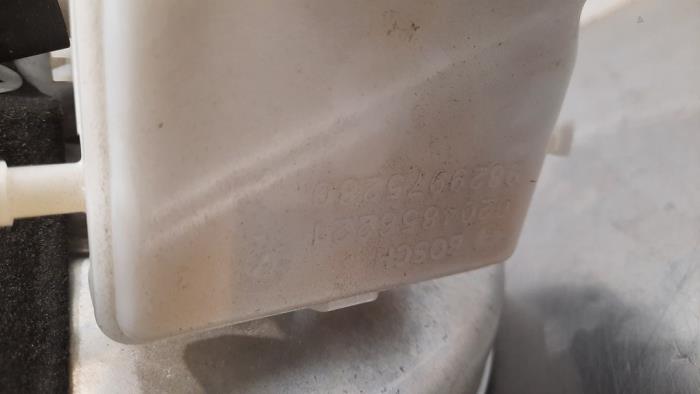 Cylindre de frein principal Peugeot 308