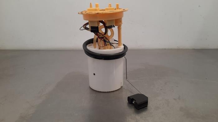 Brandstofpomp Elektrisch van een Skoda Kodiaq 2.0 TDI 150 16V 2021